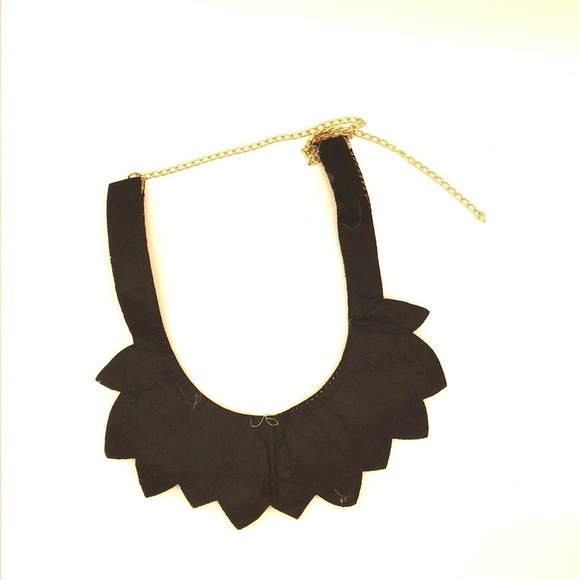 Light Women’s beaded Colar Necklace
For Shirts or Sweaters - Picture 10 of 11